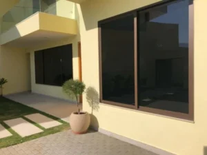 Insulfilm Comercial e Residencial no bairro Mangabeiras. Uma solução eficiente, estética e funcional para imóveis comerciais e residenciais!